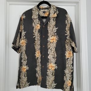 Tommy Bahama charcoal gray short sleeve silk button-down size M
